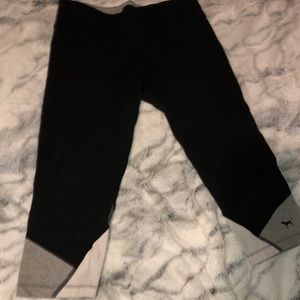 VS Pink cropped leggings